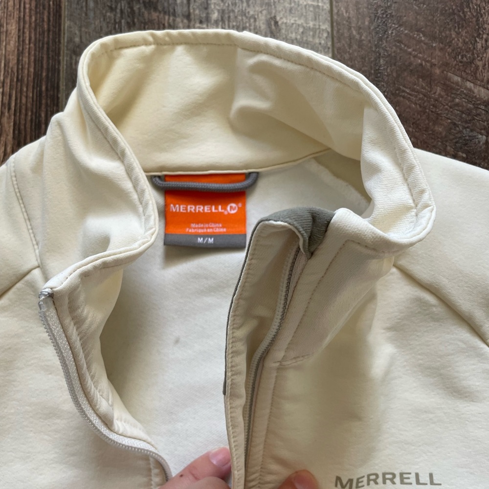 Euc Cream Colored Merrell Jacket, Size M View 3
